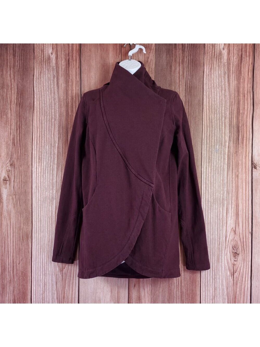 *READ* Lululemon Womens Size 6 That's A Wrap Heathered Bordeaux Drama